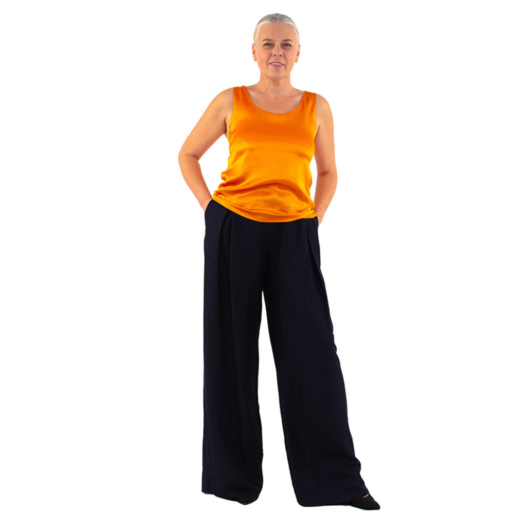 Academia Blouse Women size M Orange